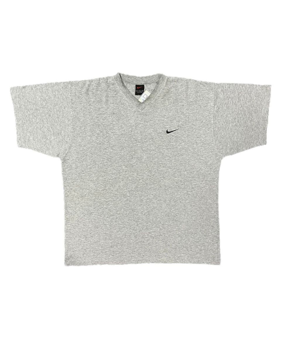 12 Nike 90’s Swoosh Logo T Shirt (L)