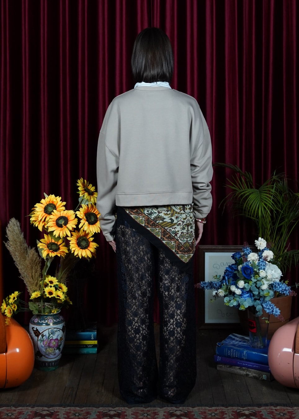 Mind Garden Oversize Crop Sweatshirt