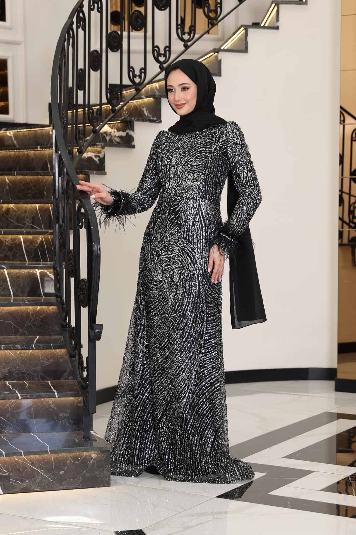 Serra Abiye Siyah