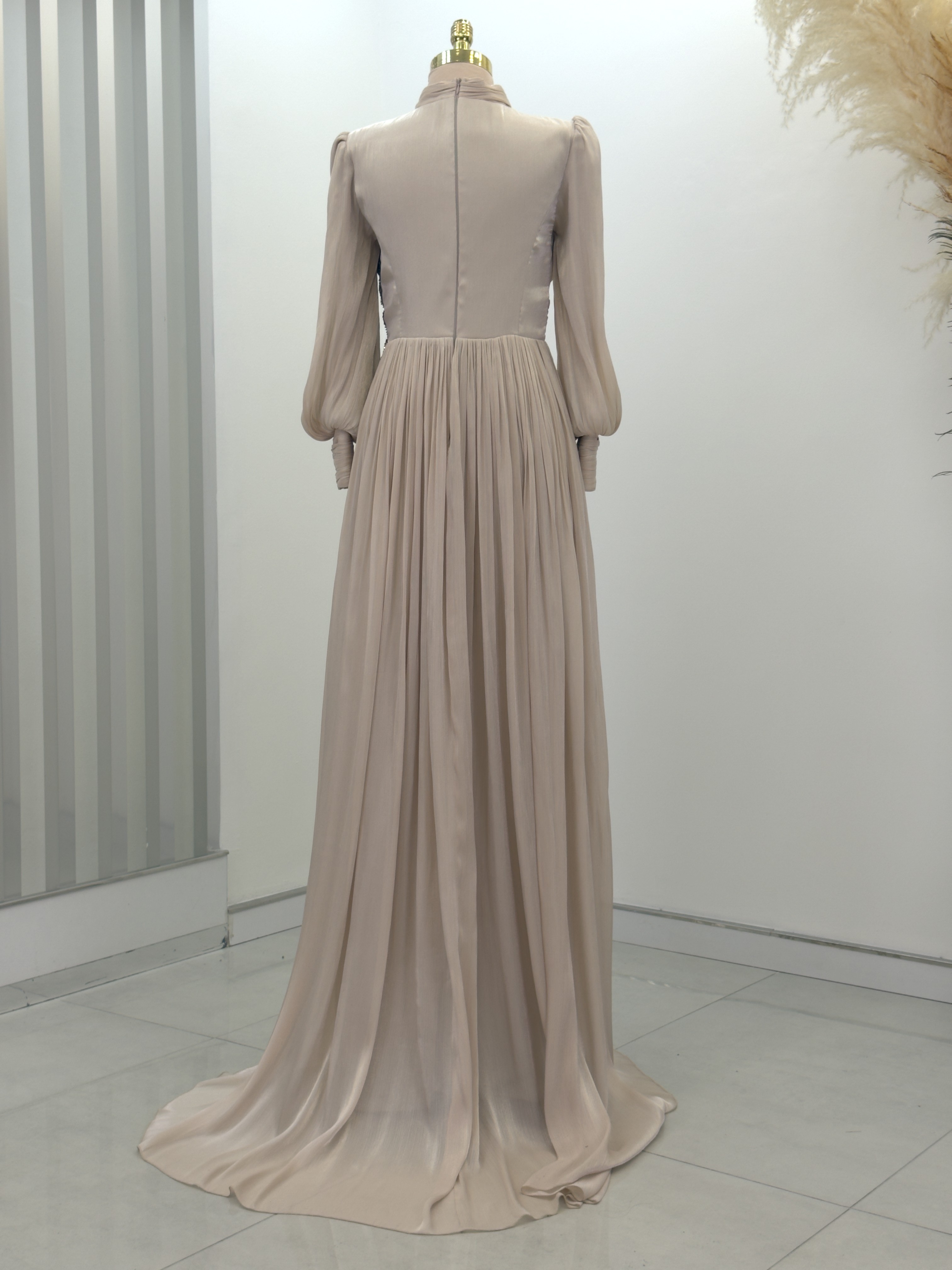 Astoria Evening Dress Cream