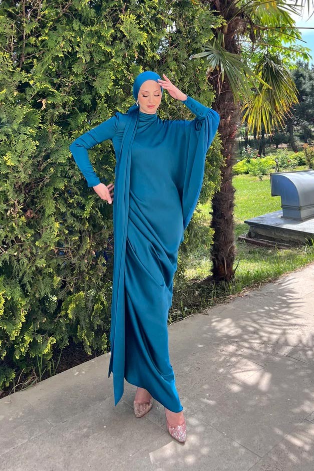 Almira Abiye Petrol