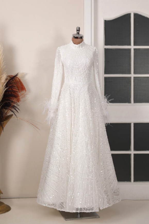 Rosalin Abiye Ekru