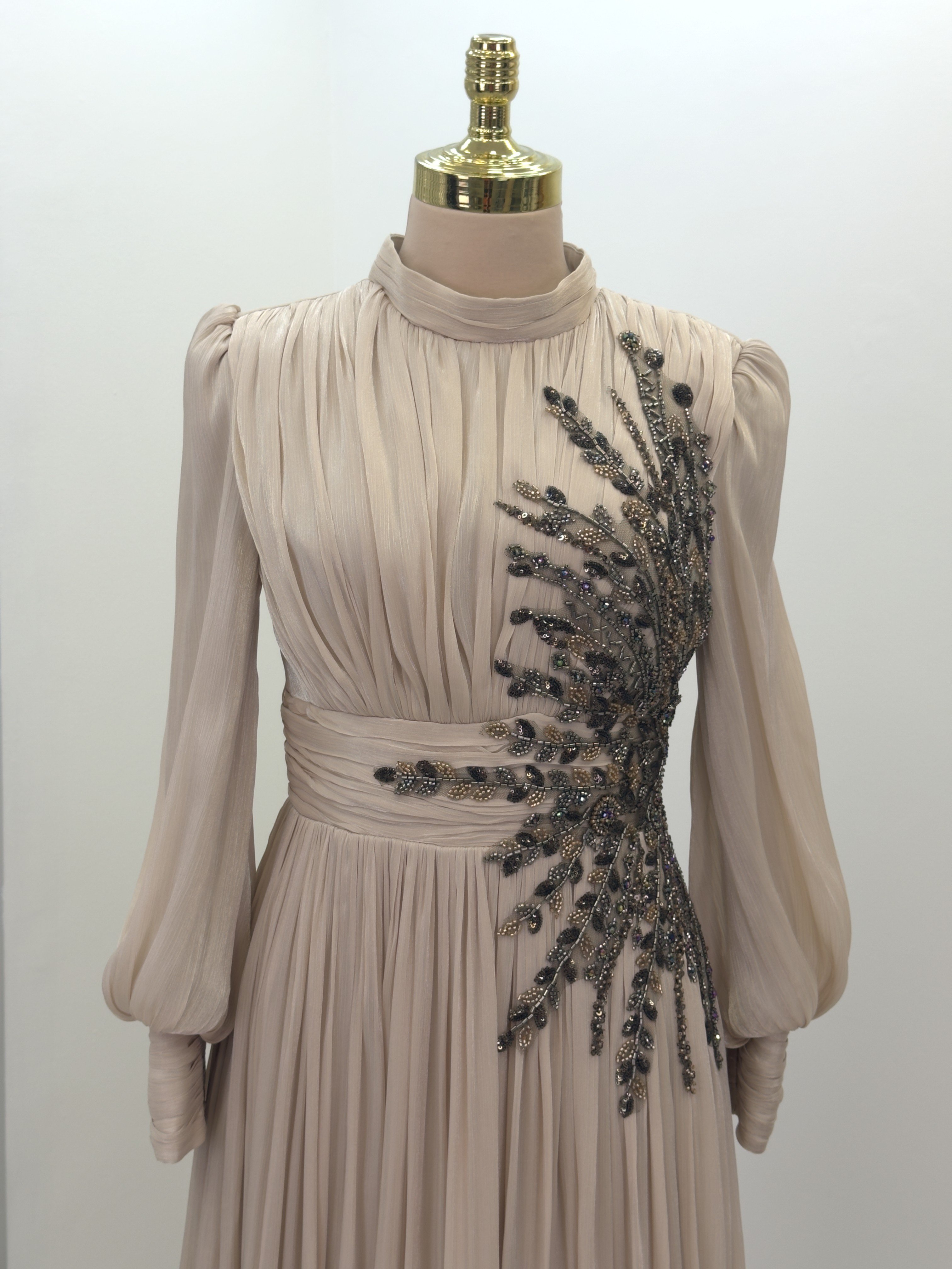 Astoria Evening Dress Cream