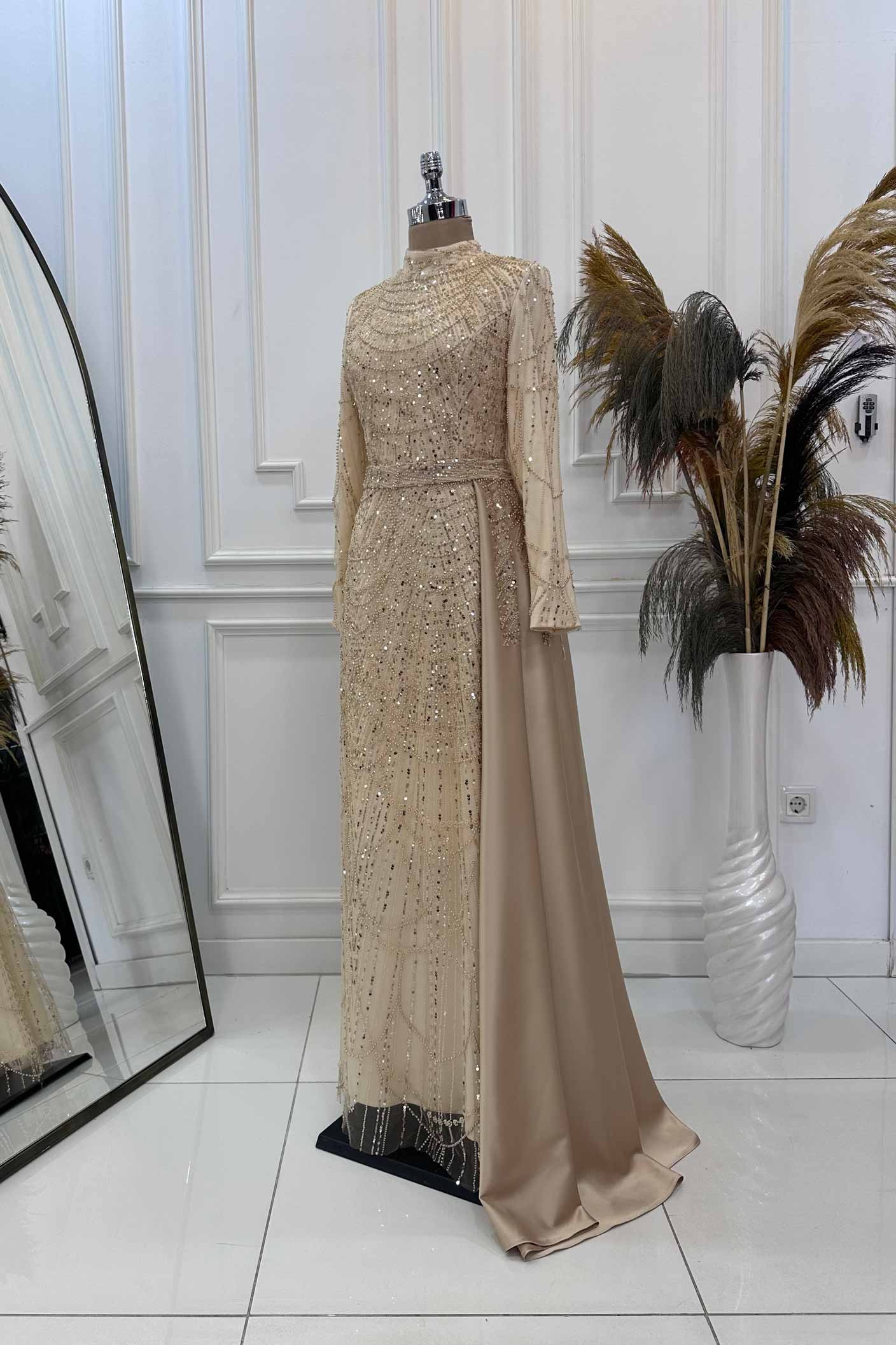 Diva Abiye Gold
