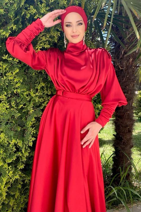 Kırmızı Mihra Tesettür Abiye