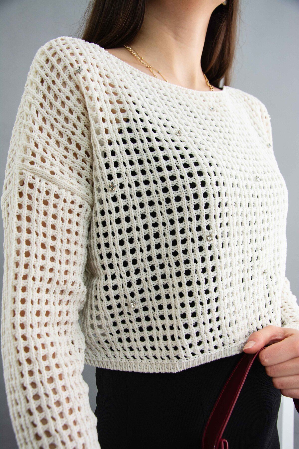 Delikli Crop Bluz