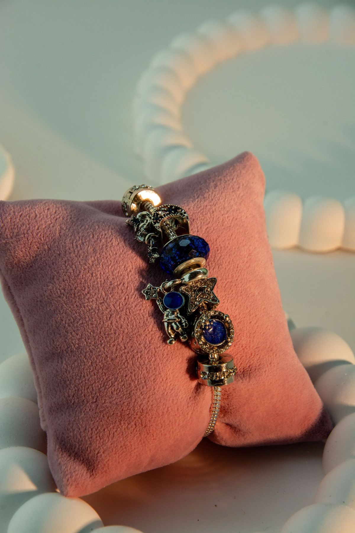 Charm Modeli Bileklik