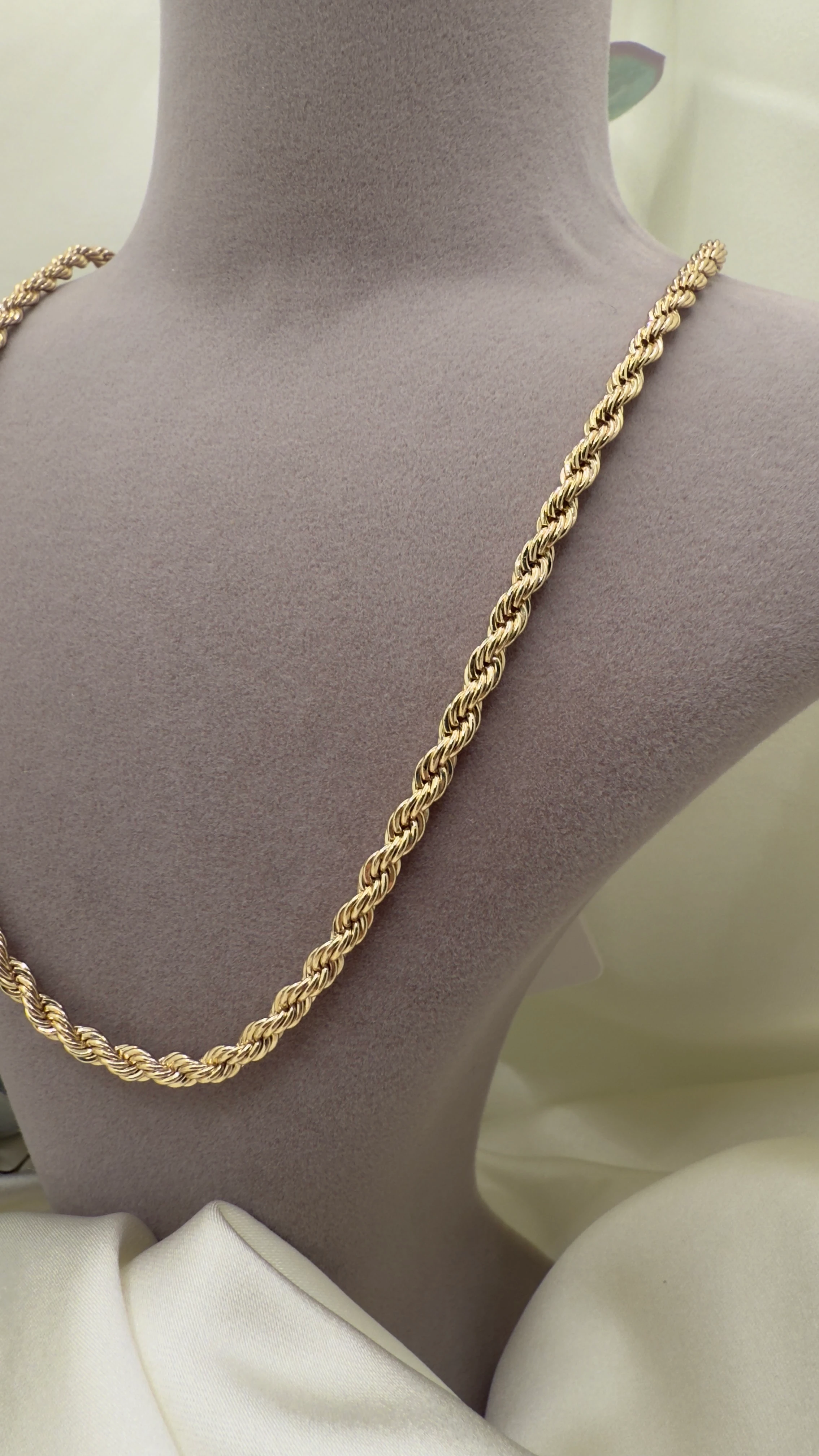 XUPİNG 14K BURGU ZİNCİR KOLYE(43cm)