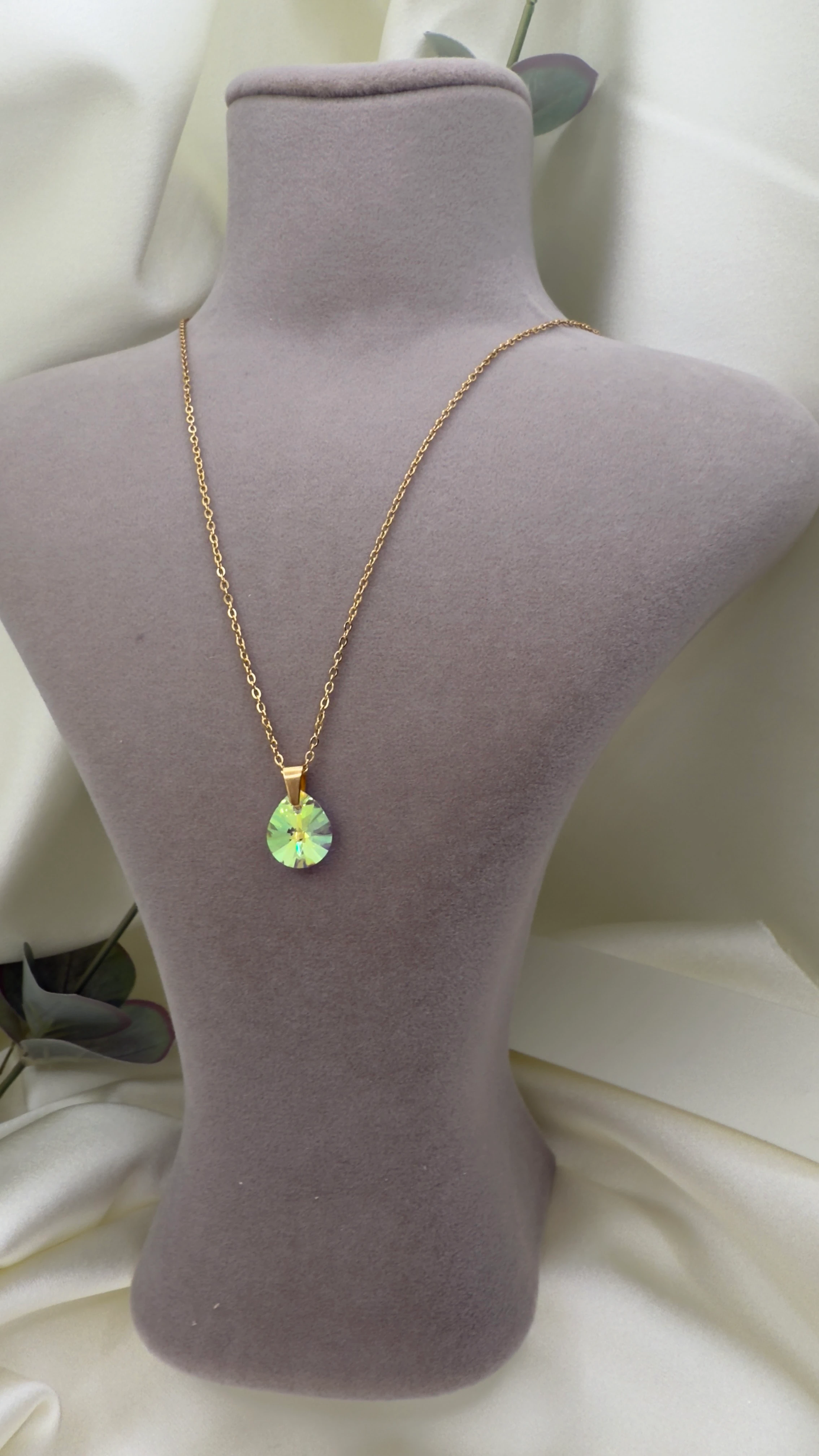 SWAROSKİ TAŞLI VIP GOLD KAPLAMA ZİNCİR KOLYE 