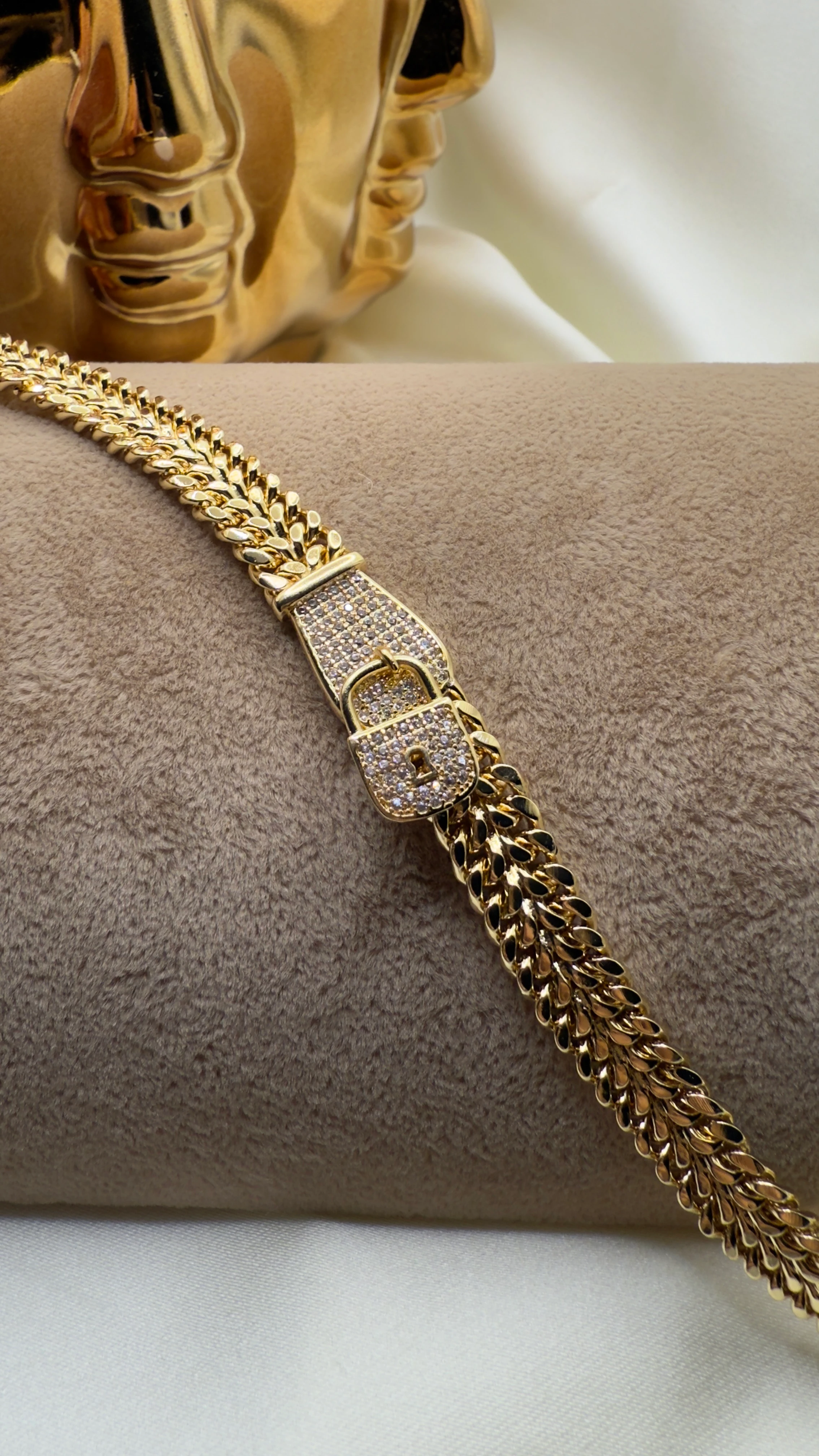 VİP KİLİT BİLEKLİK