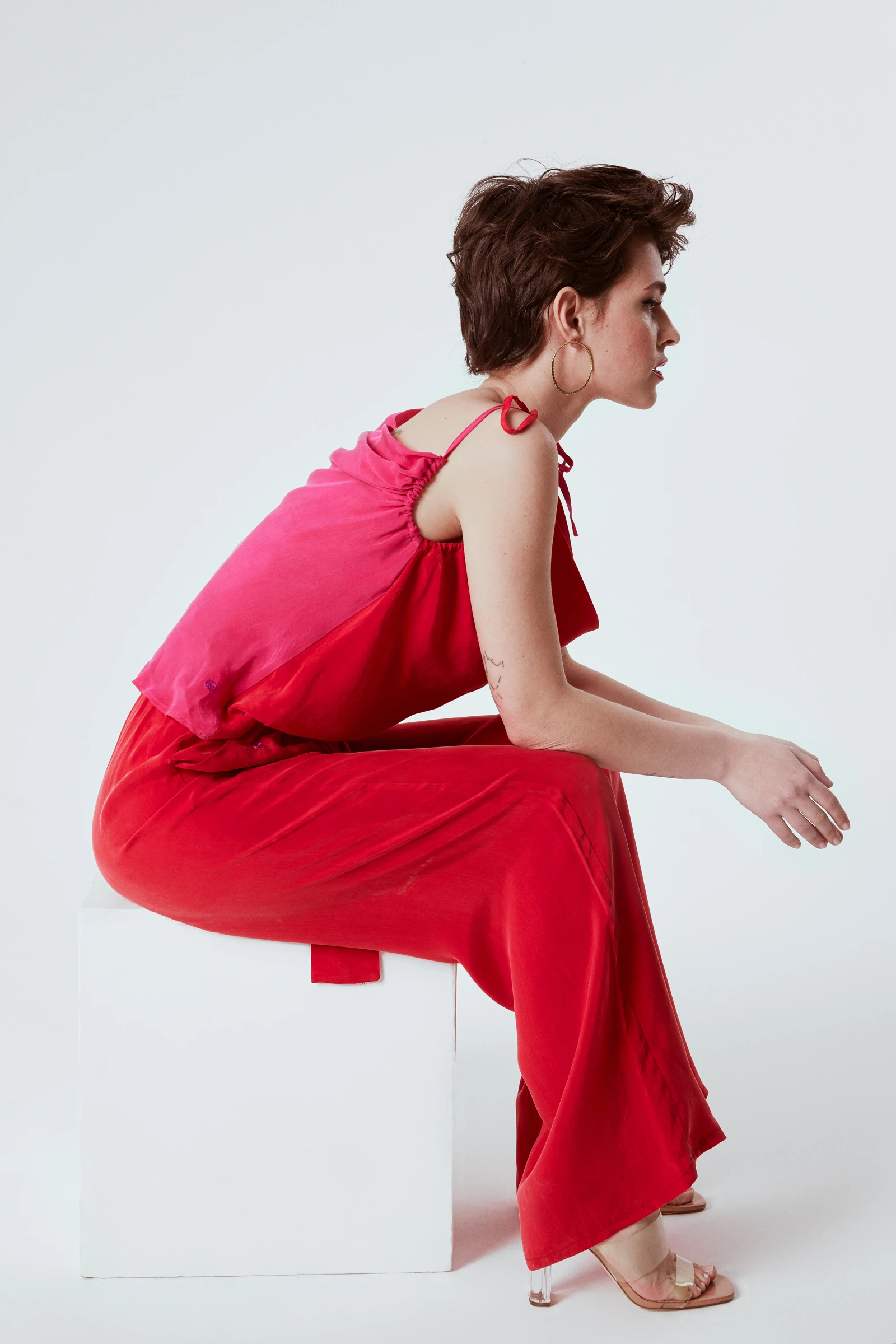 EVERYWHERE ASKILI BLUZ / KIRMIZI PEMBE