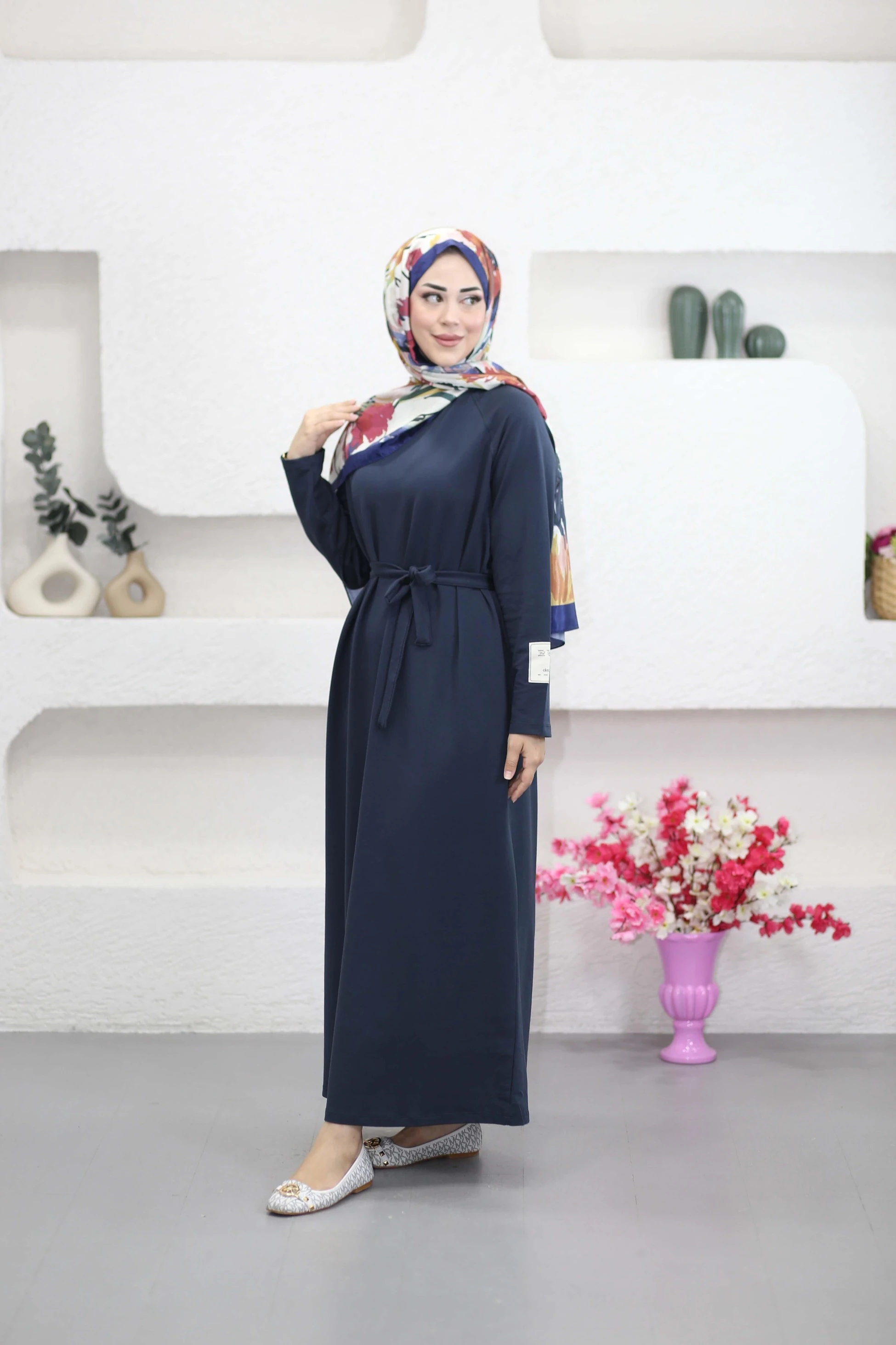 ETİKET DETAYLI ELBİSE