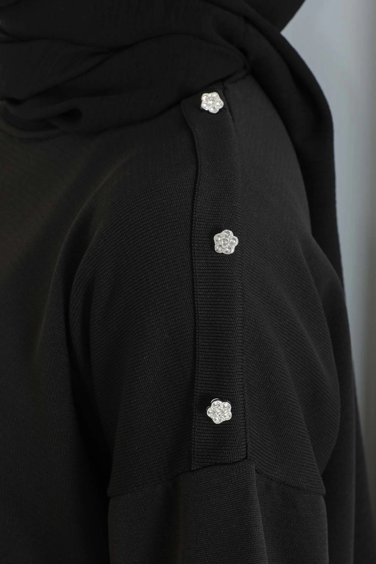 Örme Taşlı Takım Siyah