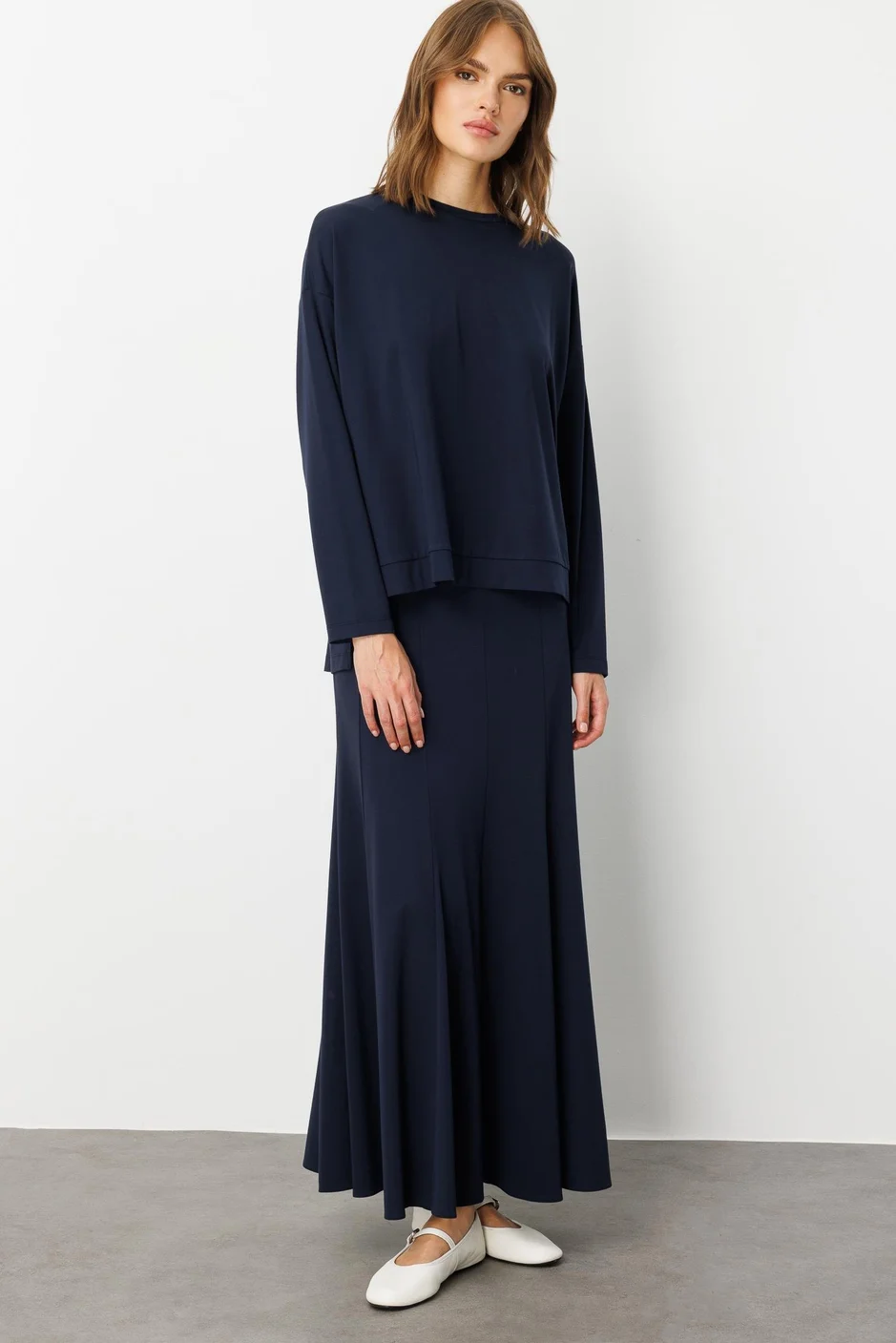 Mybch Örme Ekstra Dökümlü Yumuşak Dokulu Parçalı Etek Kombinli Zamansız Takım - LACİVERT