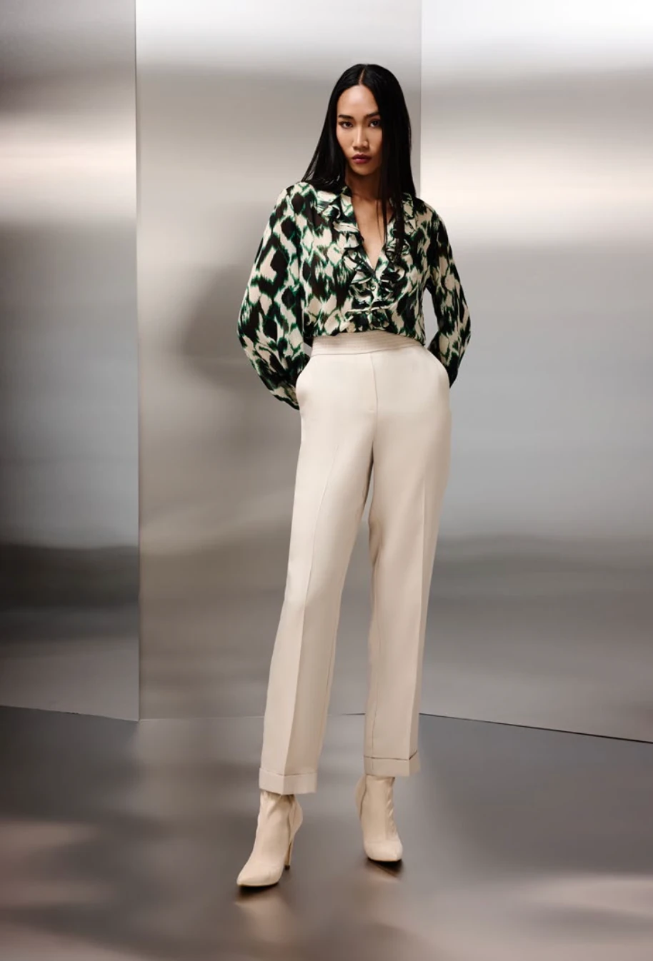 Punto Detaylı Viscon Pantolon