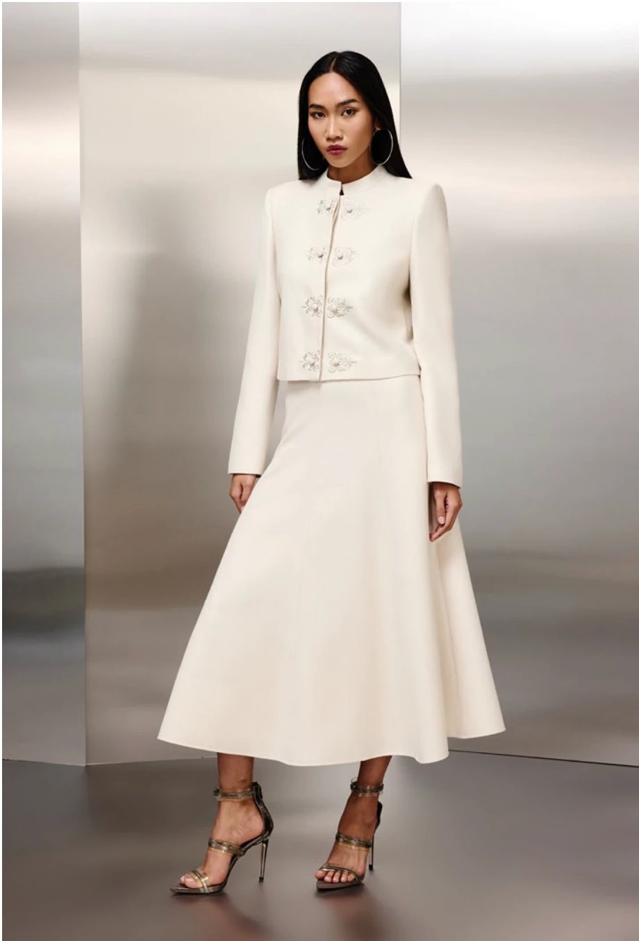 Arka Bel Lastik Detayli Viscon Parçalı Etek