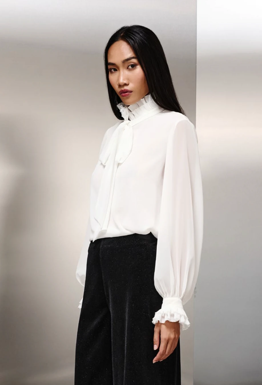 Siyah Simli Kadife Pantolon