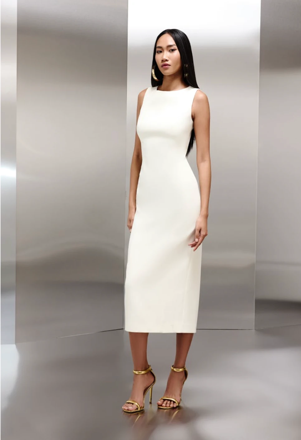 Fermuar Detayli Kolsuz Elbise