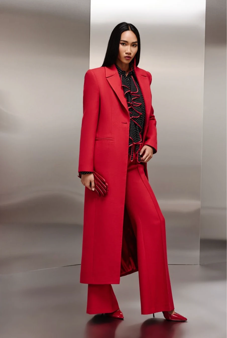 Volan Detayli Puantiye Body