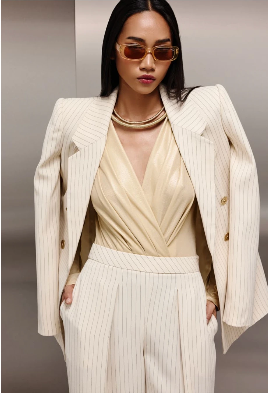 Rahat Kesim Çizgili Pantolon