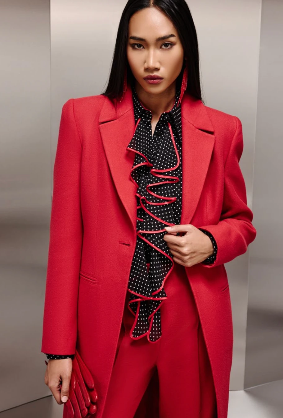 Volan Detayli Puantiye Body