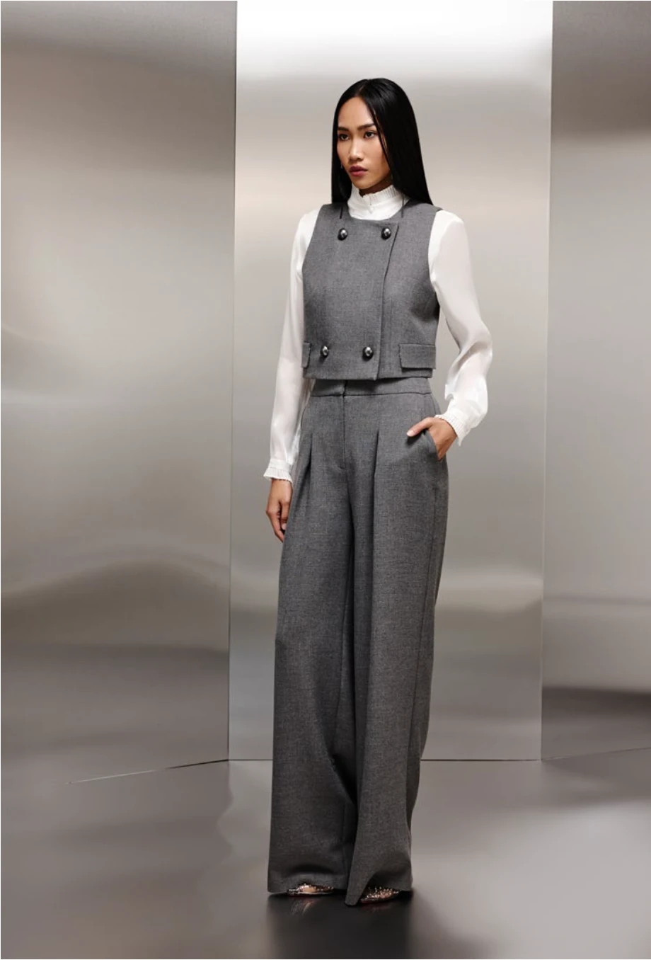 Plise İle Detaylandırılmış Işıltılı Bluz