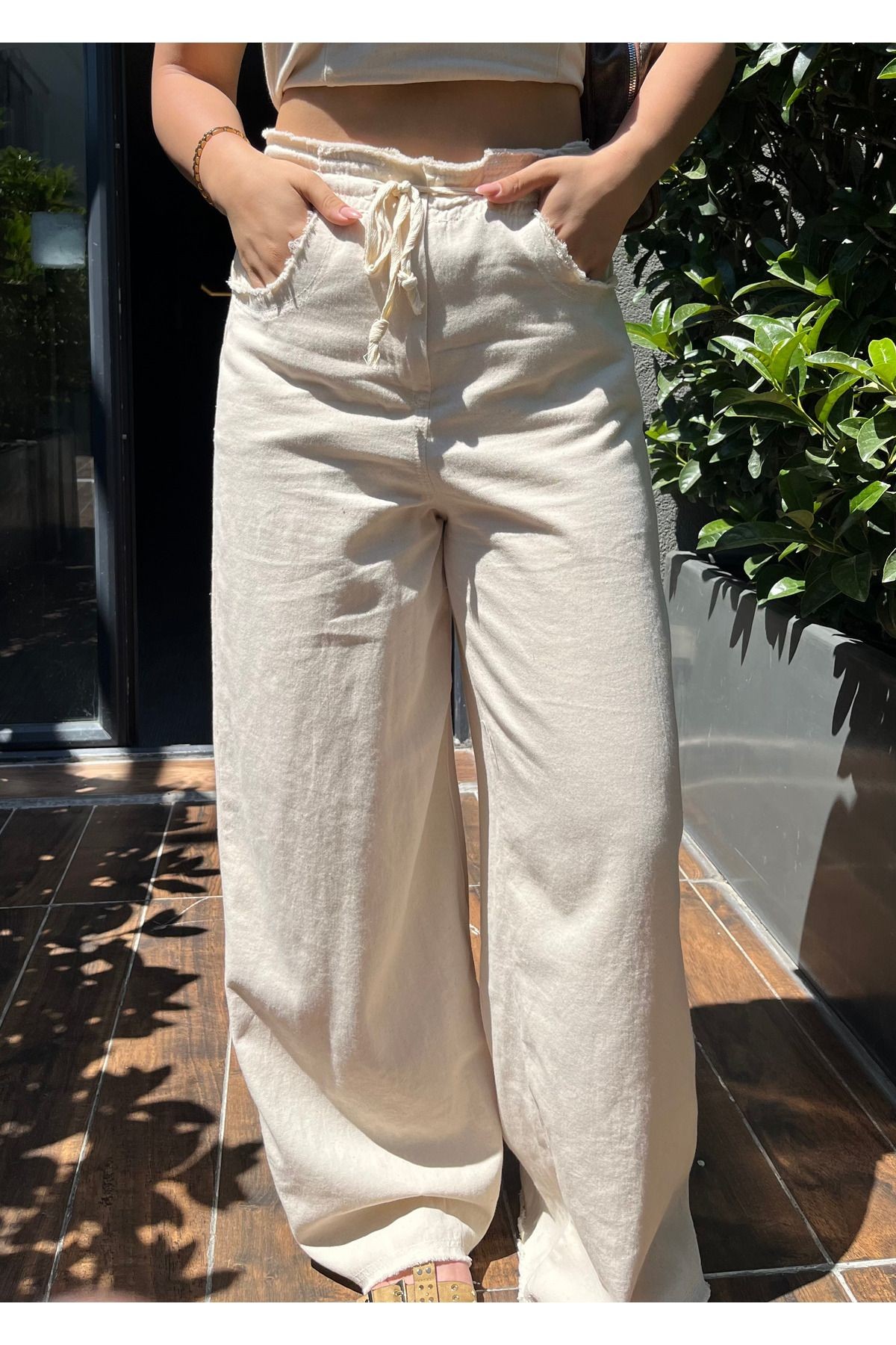 Kadın Bej Gabardin Bağcıklı Pantolon