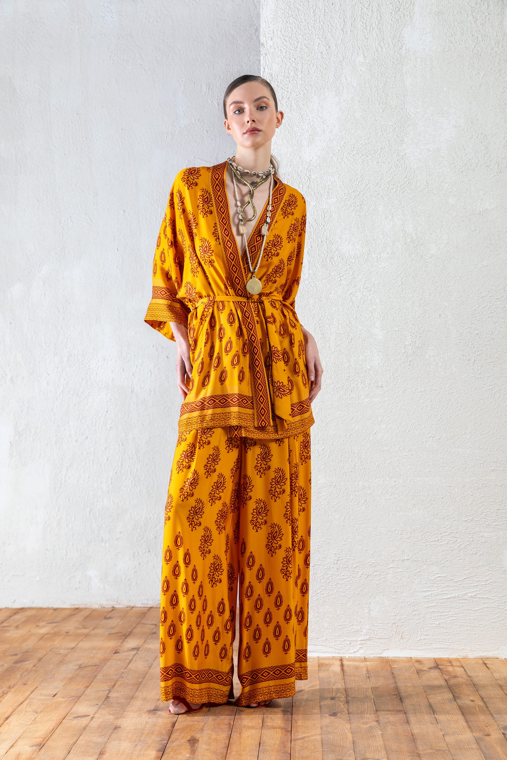 25Y3P013 ETNİK DESEN SATEN PANTOLON