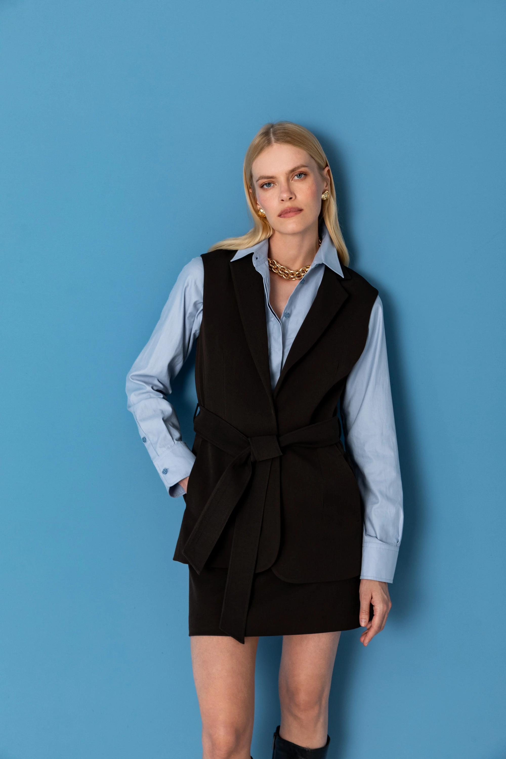 26KZ003 KEMERLİ KISA ETEK