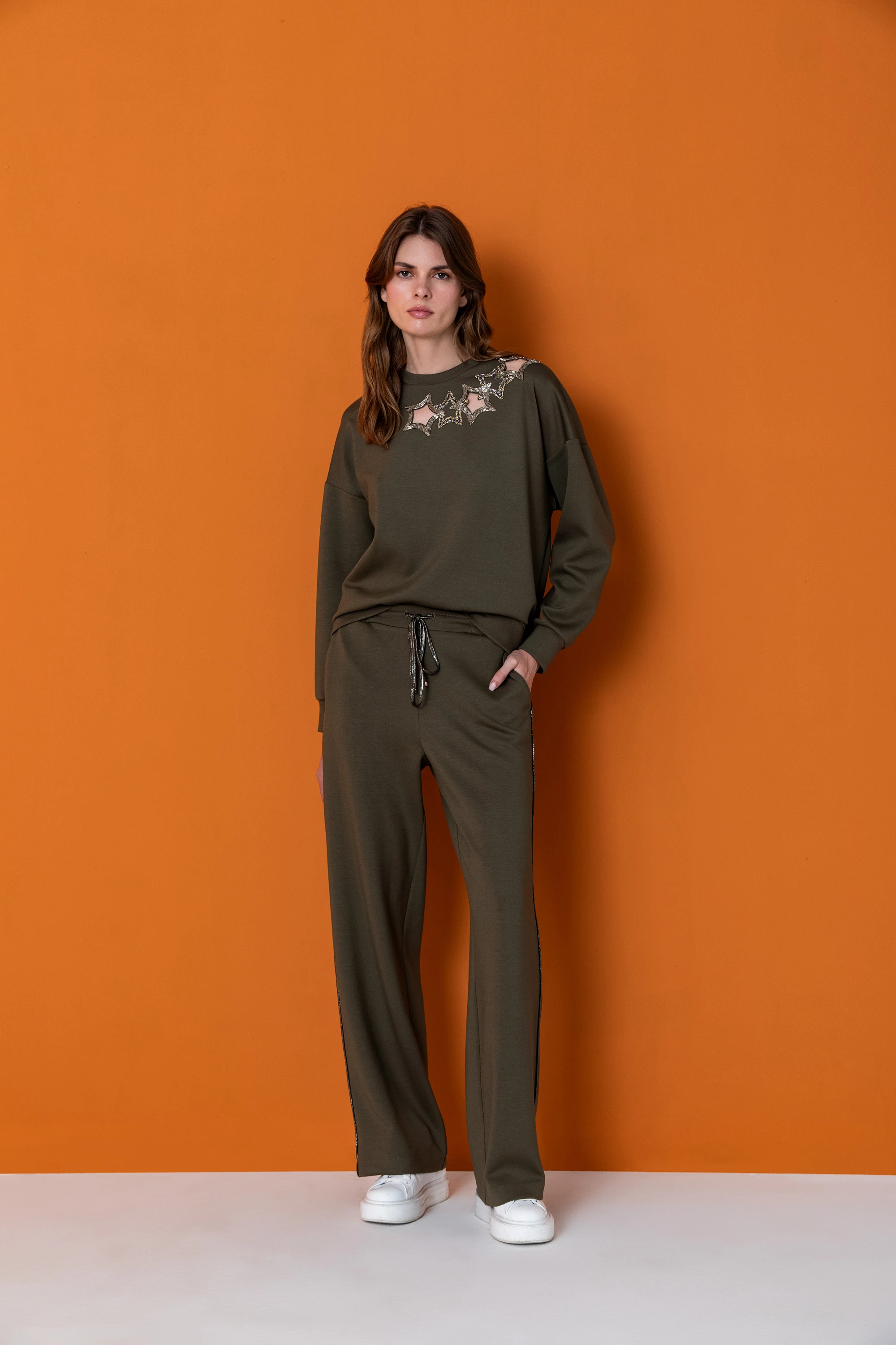 26KS001 YILDIZ DETAYLI SWEAT