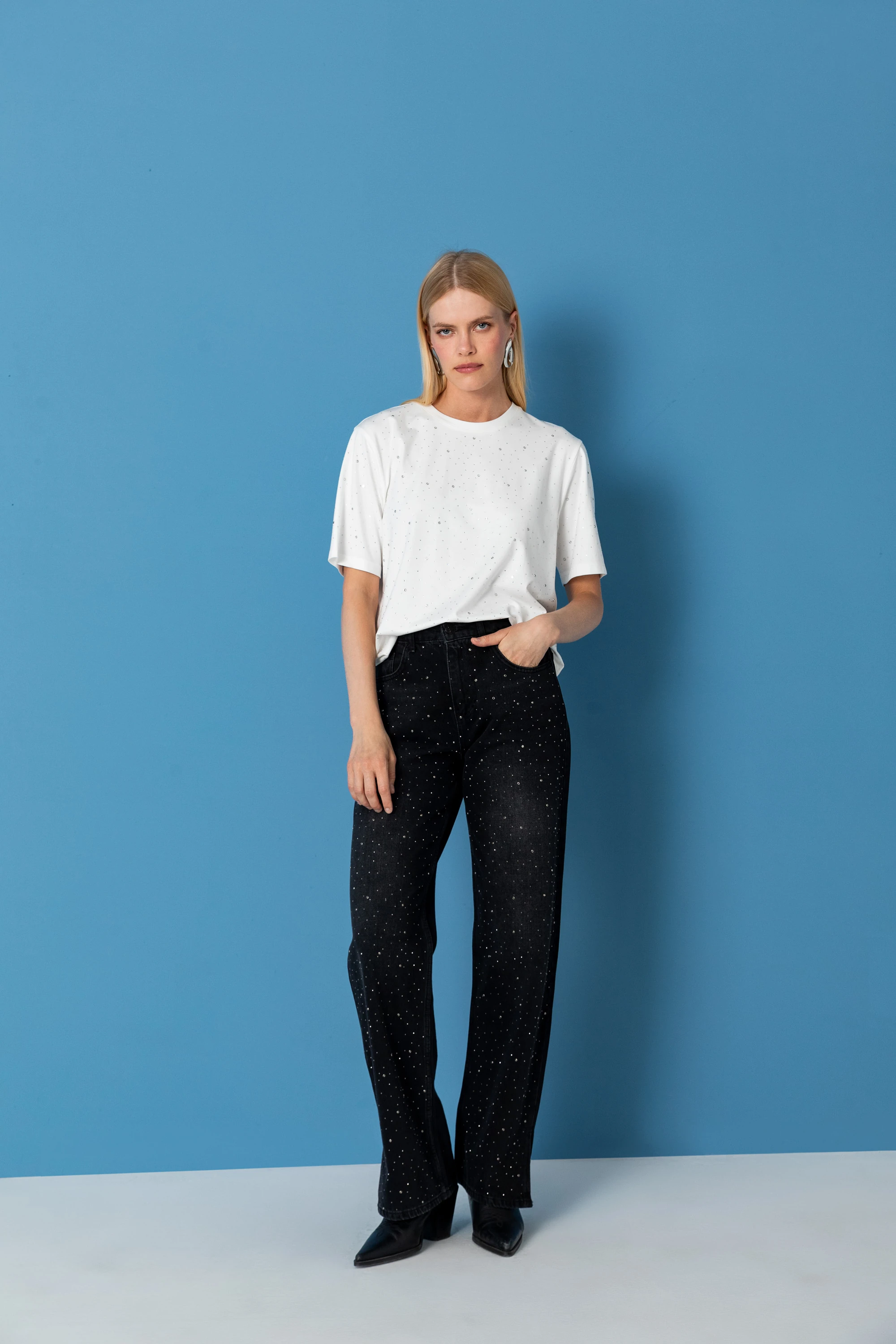 26KT017 TAŞ BASKILI T-SHIRT