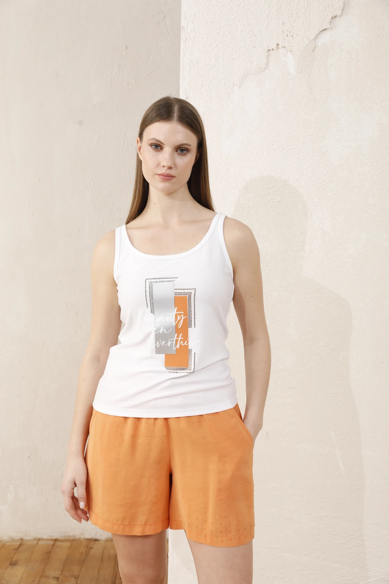 25YŞ020 BELİ LASTİKLİ ŞORT