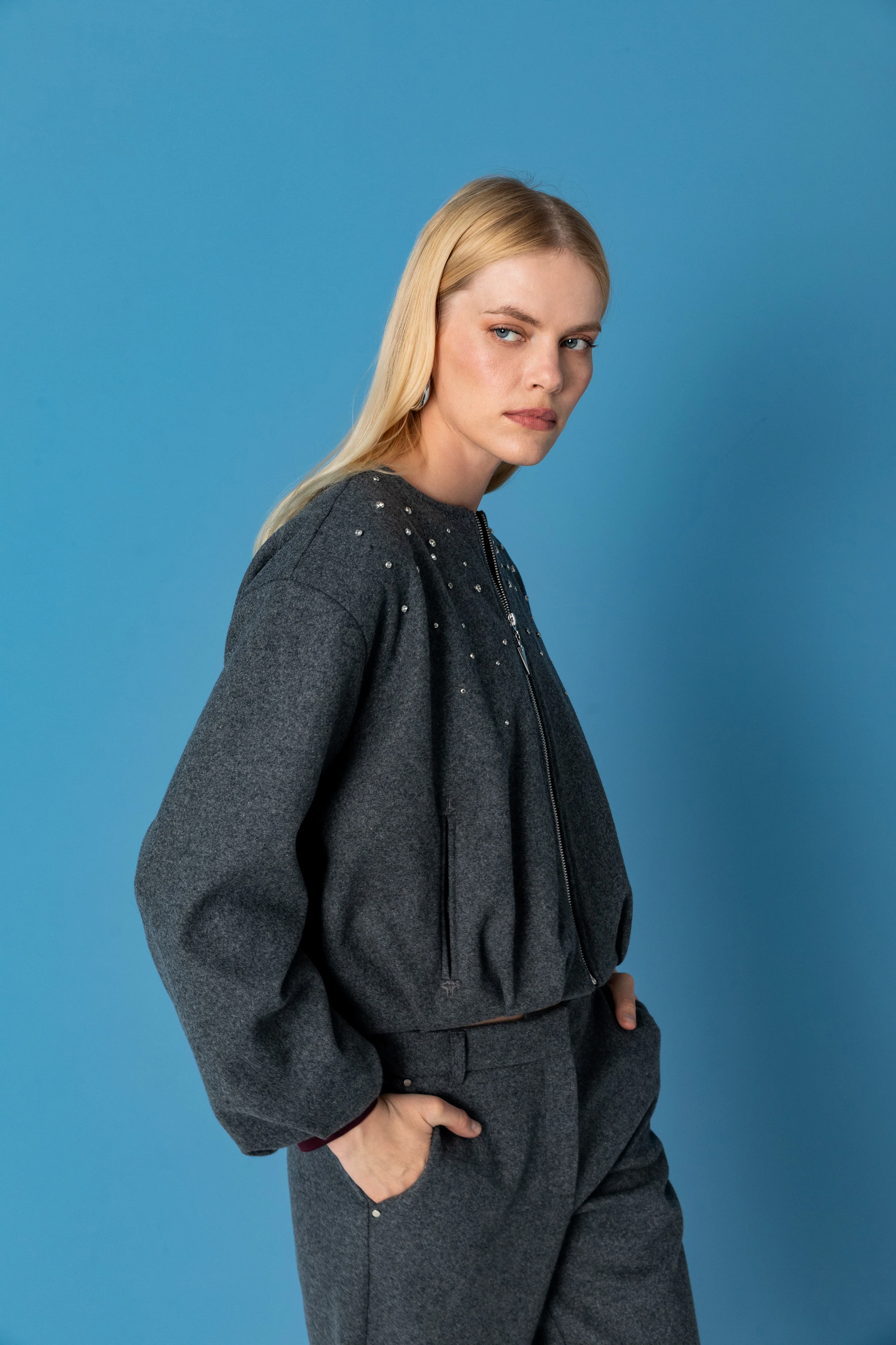 26KM012 KAŞE BOMBER MONT