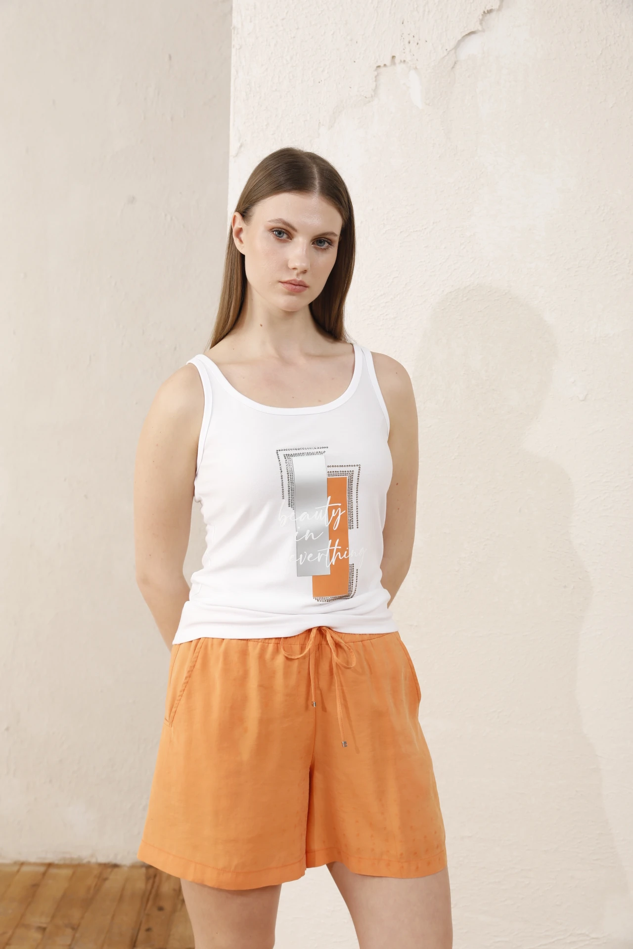 25YŞ020 BELİ LASTİKLİ ŞORT