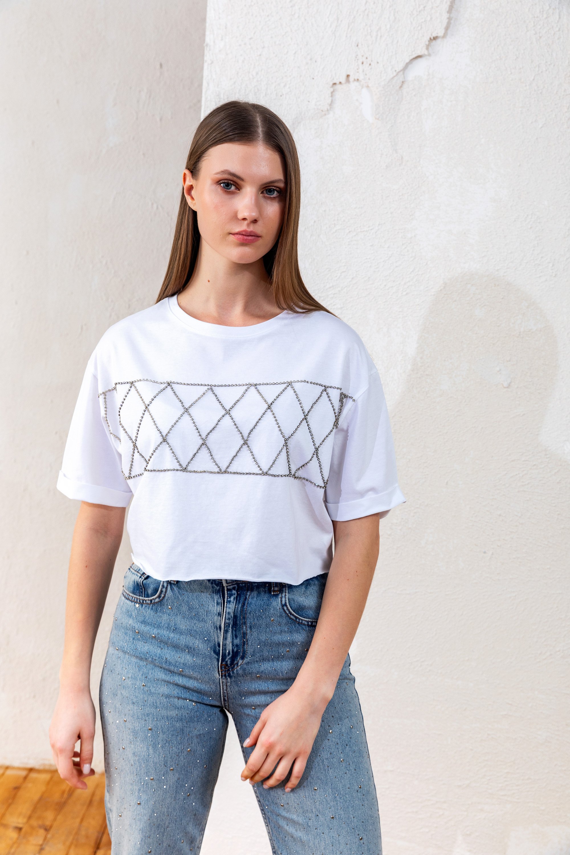 25Y2T037 ZİNCİR TAŞLI TSHIRT
