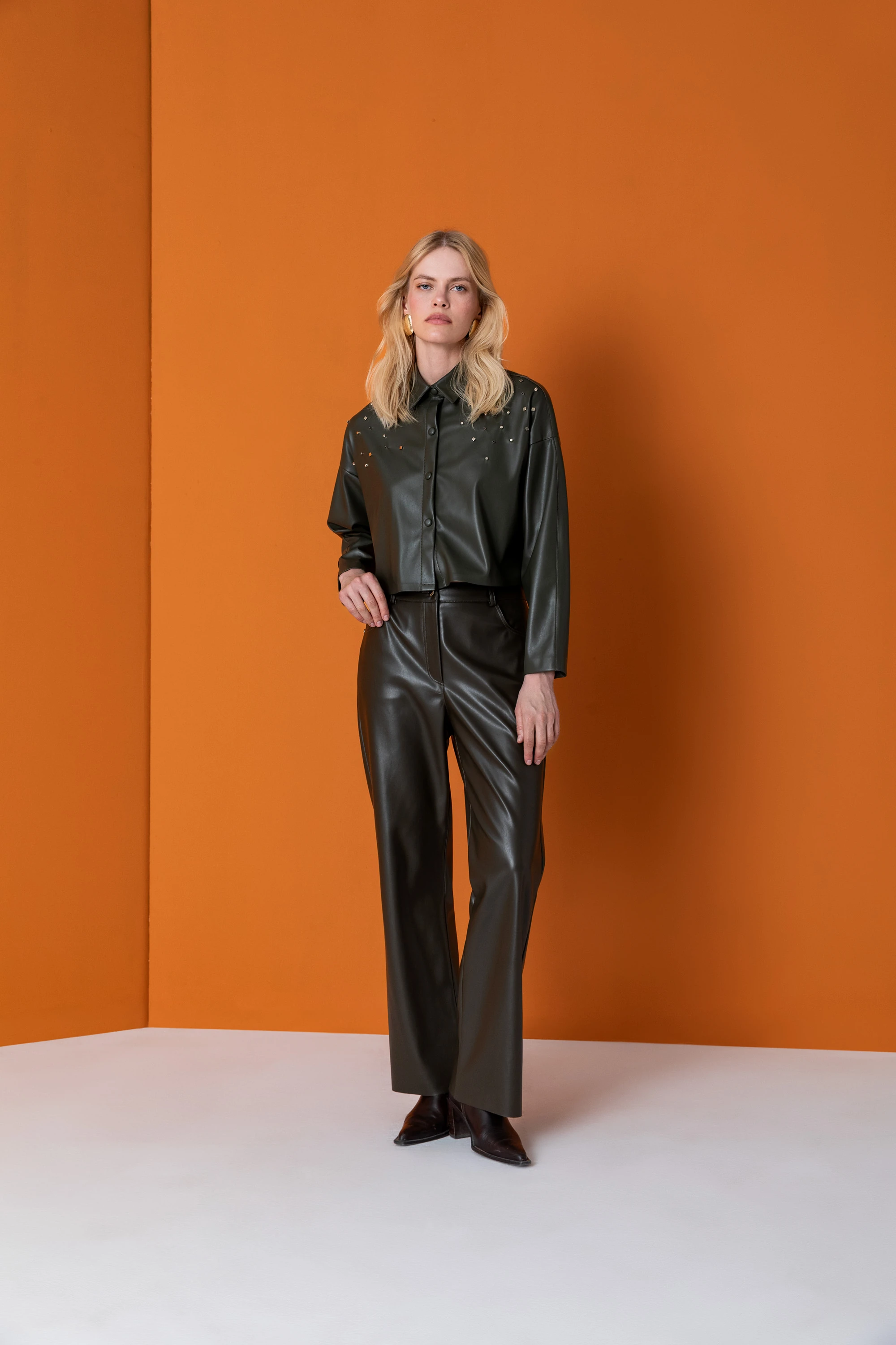 26KP013 DERİ PANTOLON