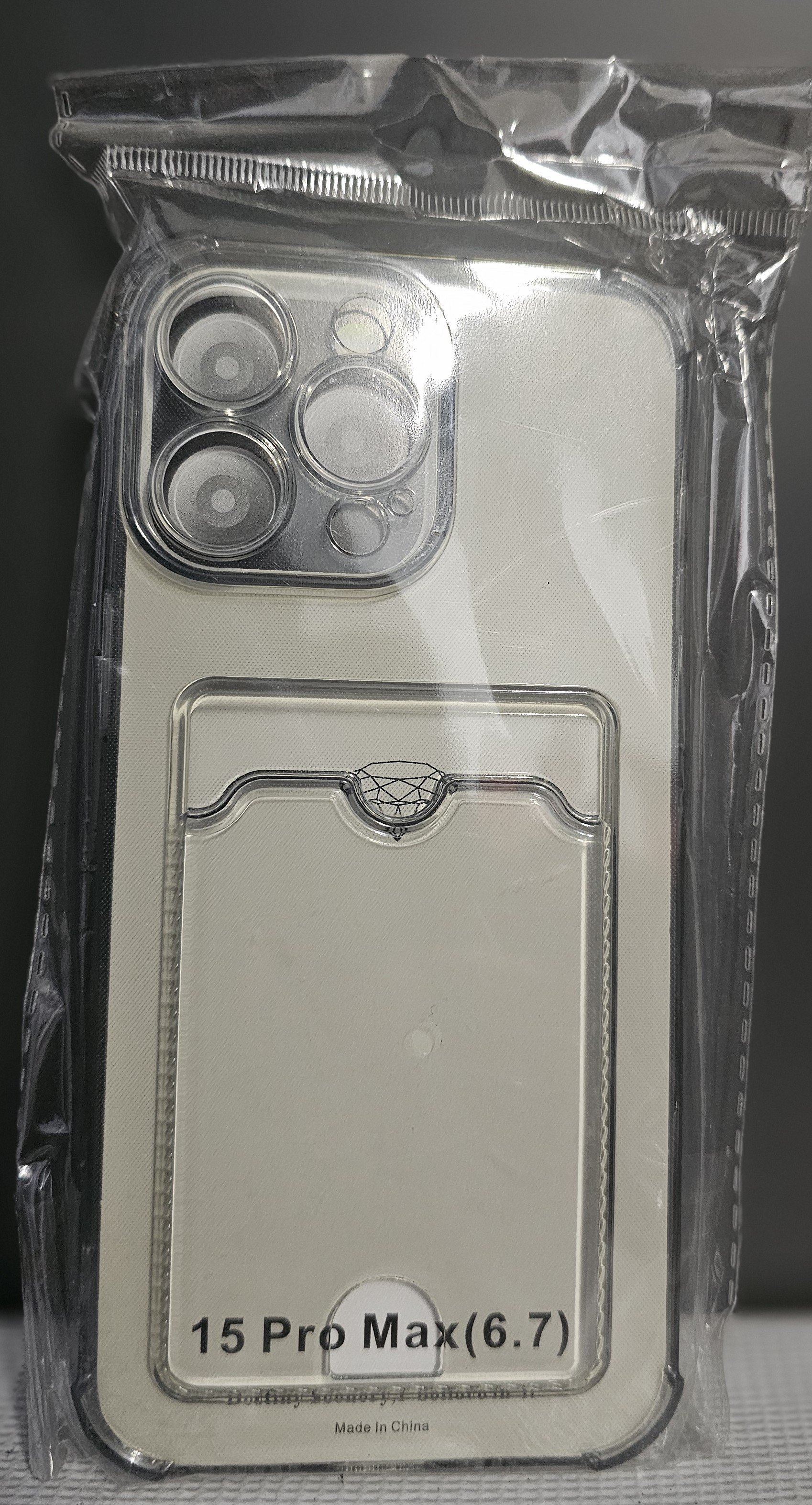 İPHONE 15 PRO MAX ŞEFFAF KART BÖLMELİ KILIF