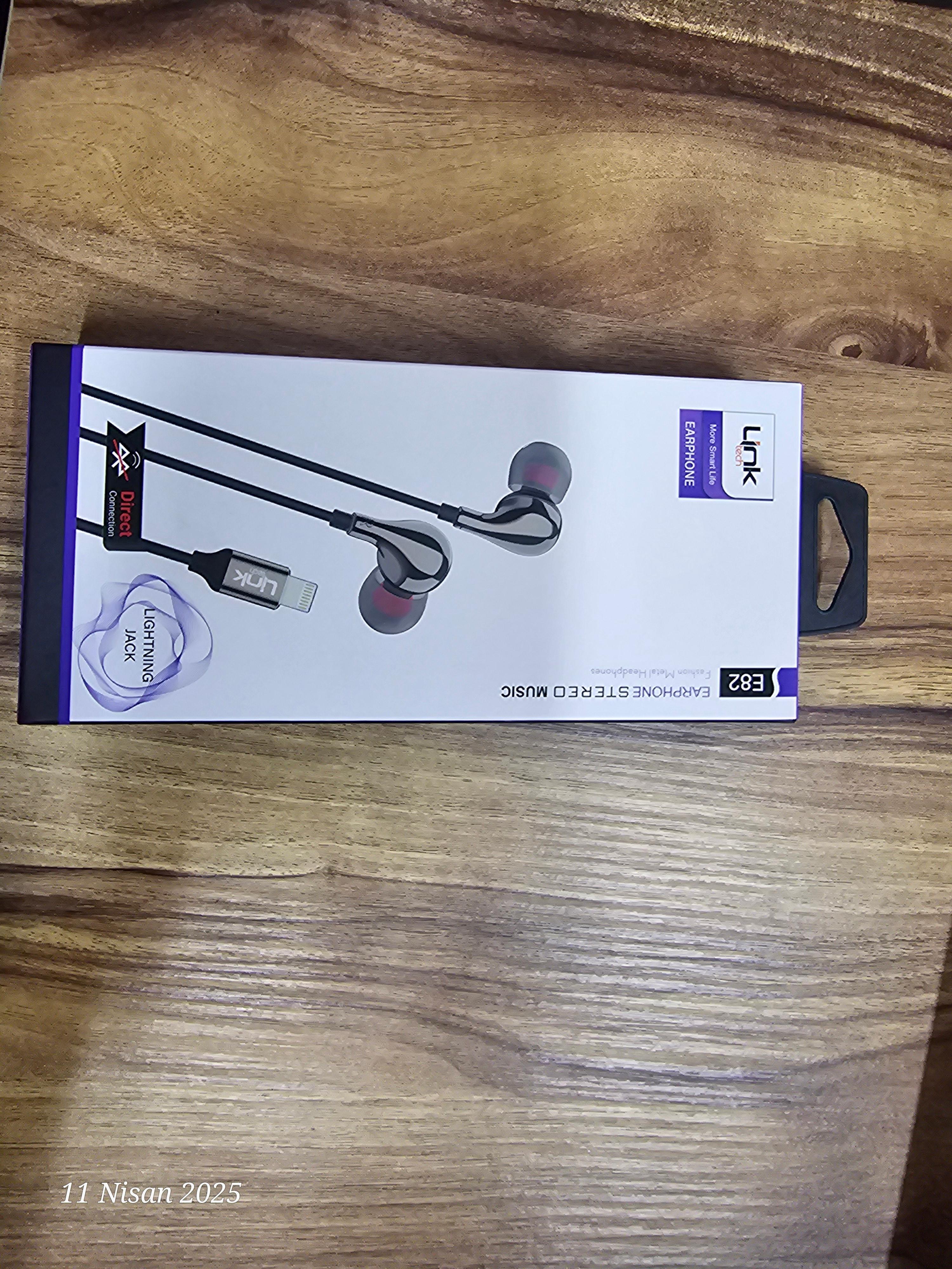 LİNKTECH E82 LİGHNİNG KULAKLIK 