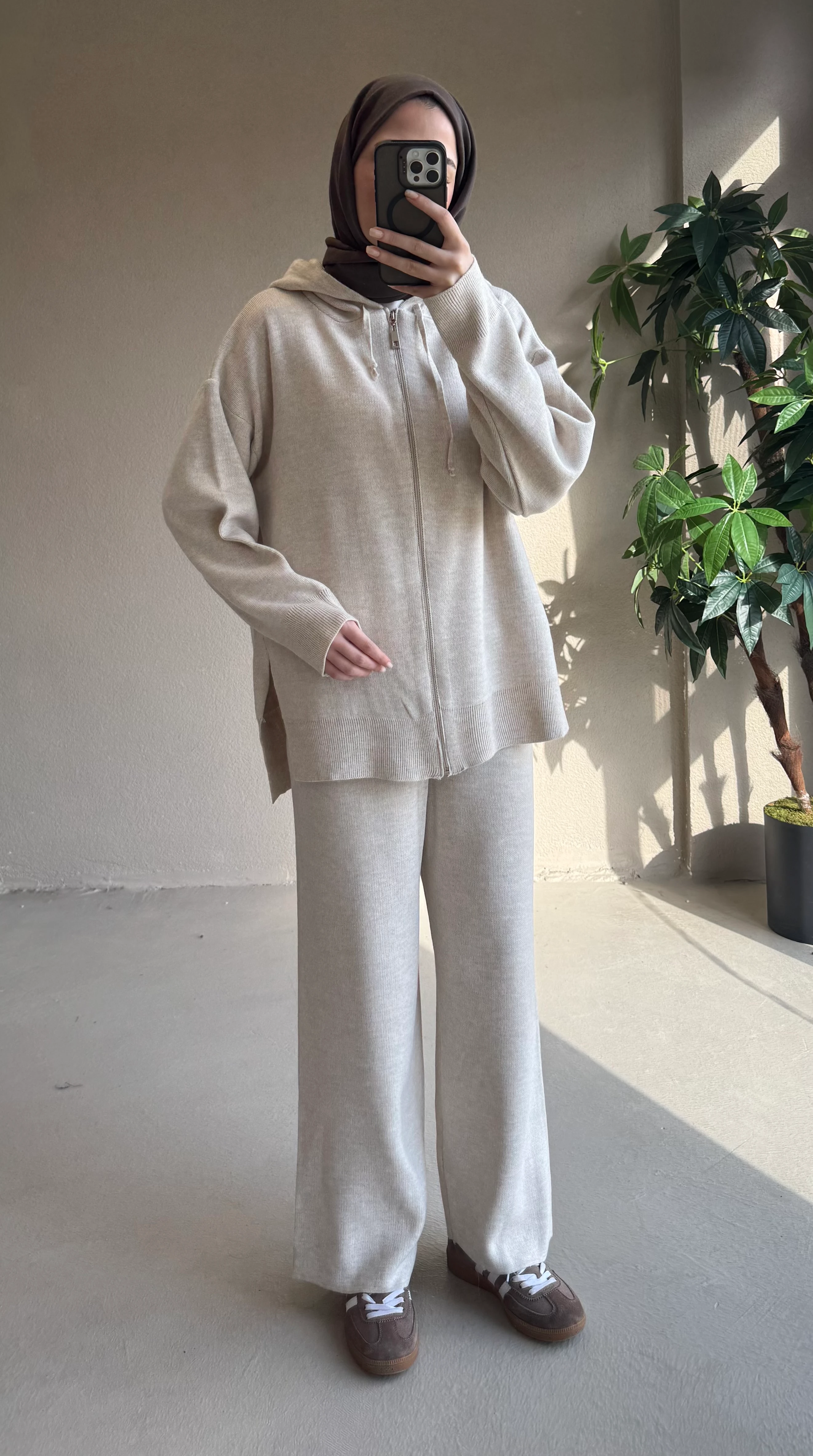 Fermuarlı triko takım - taş