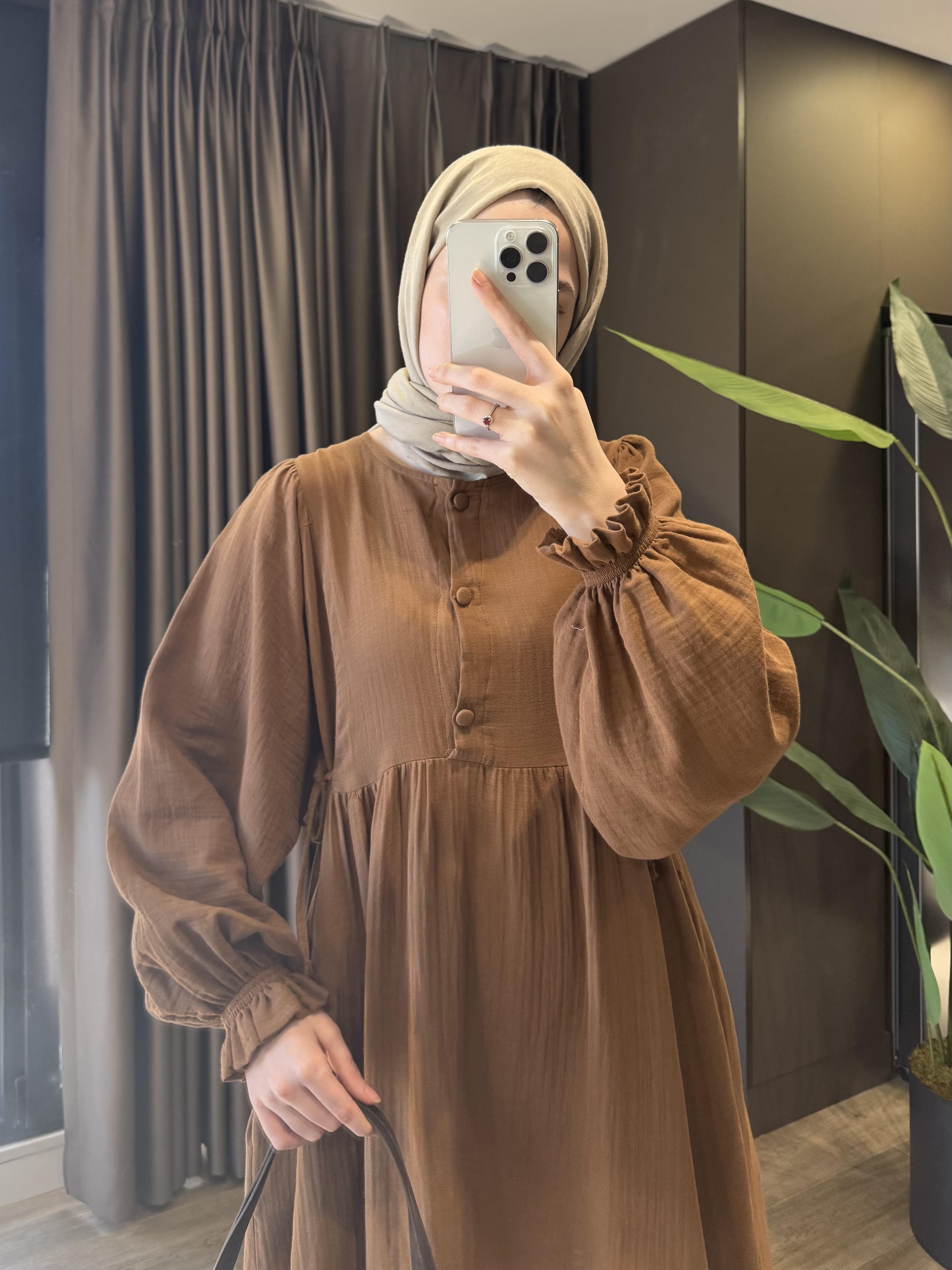 Bağlama Detay Müslin Elbise