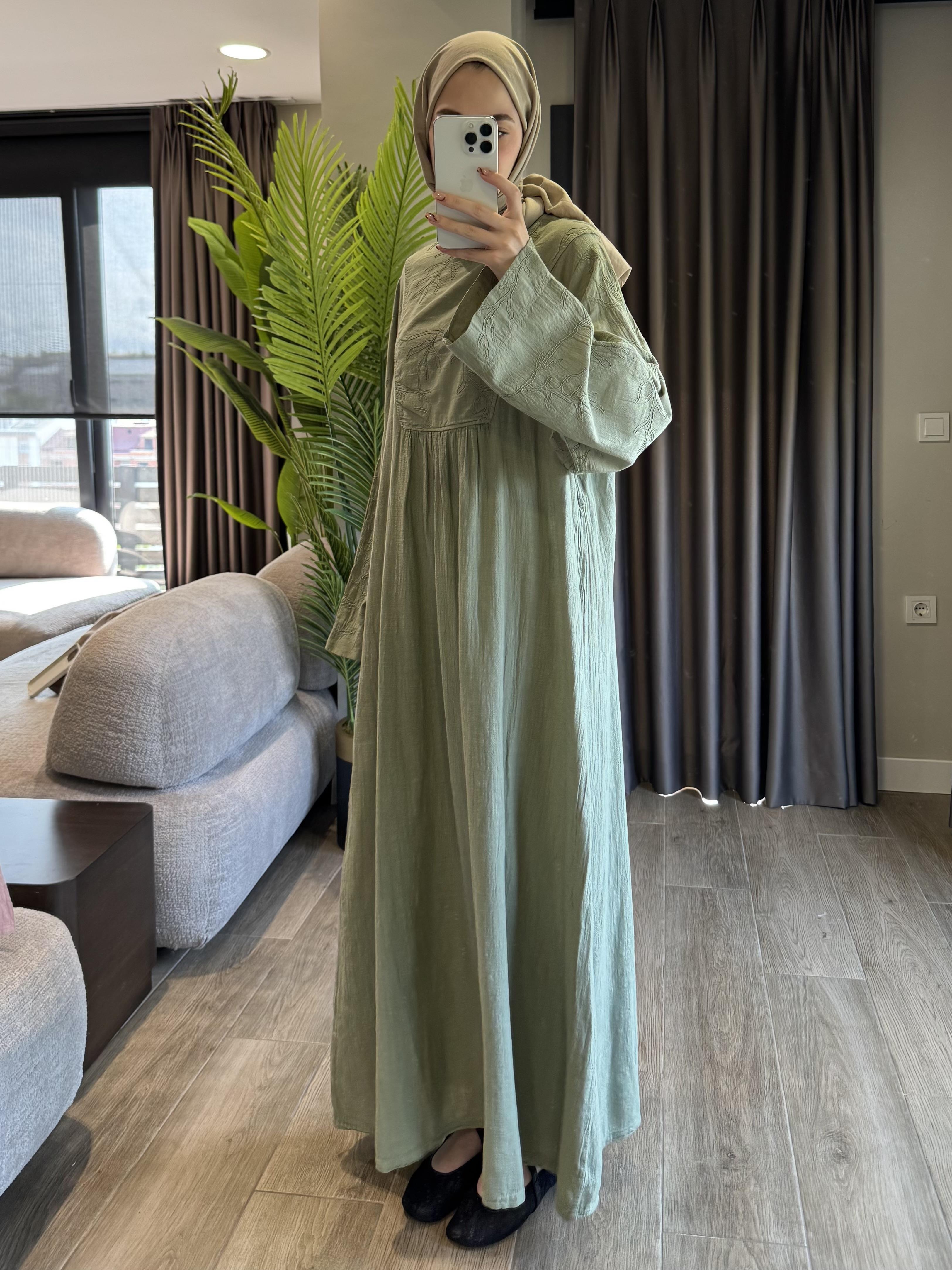 Nakışlı Keten Elbise