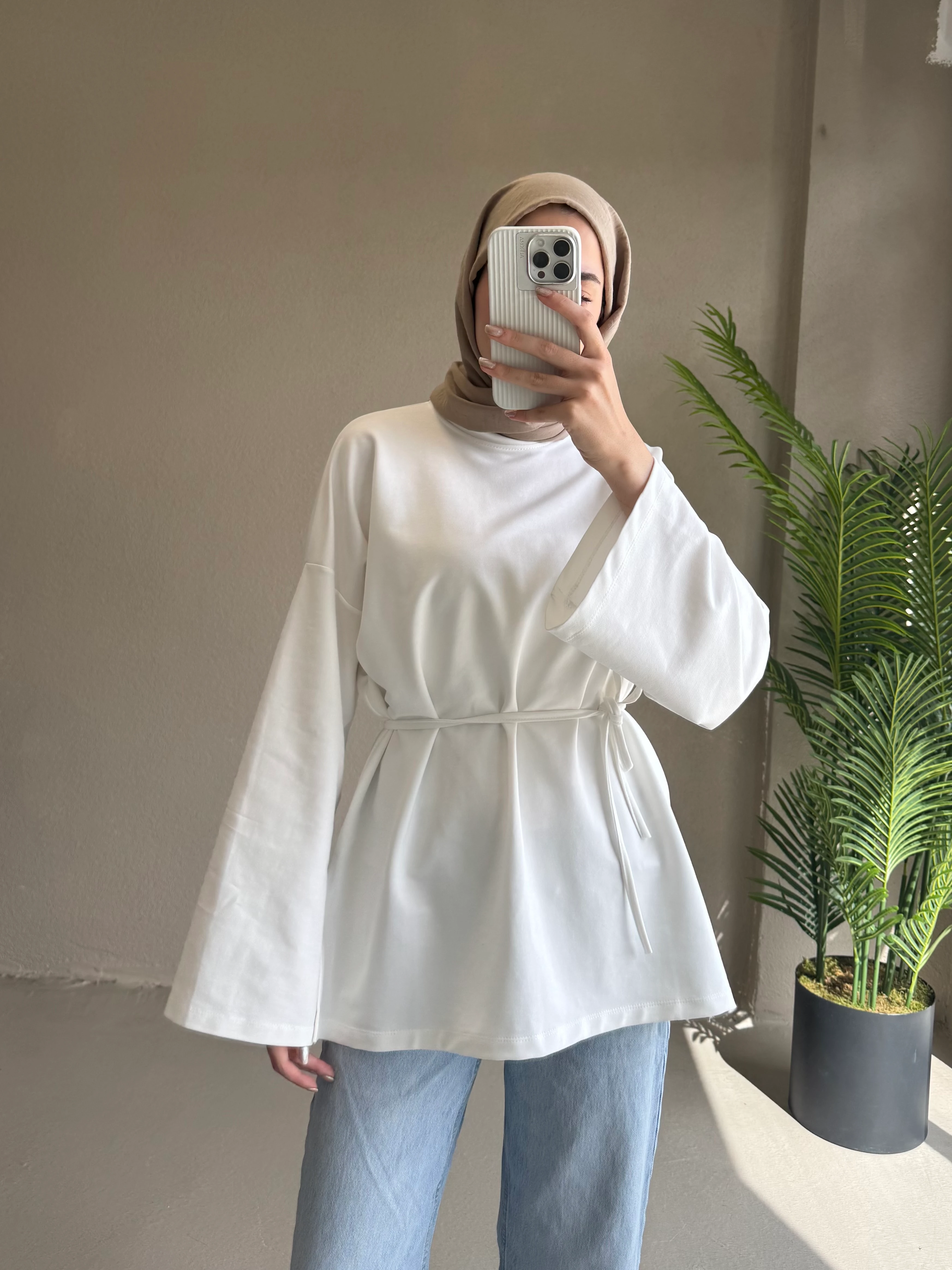 Yırtmaçlı sweat - beyaz