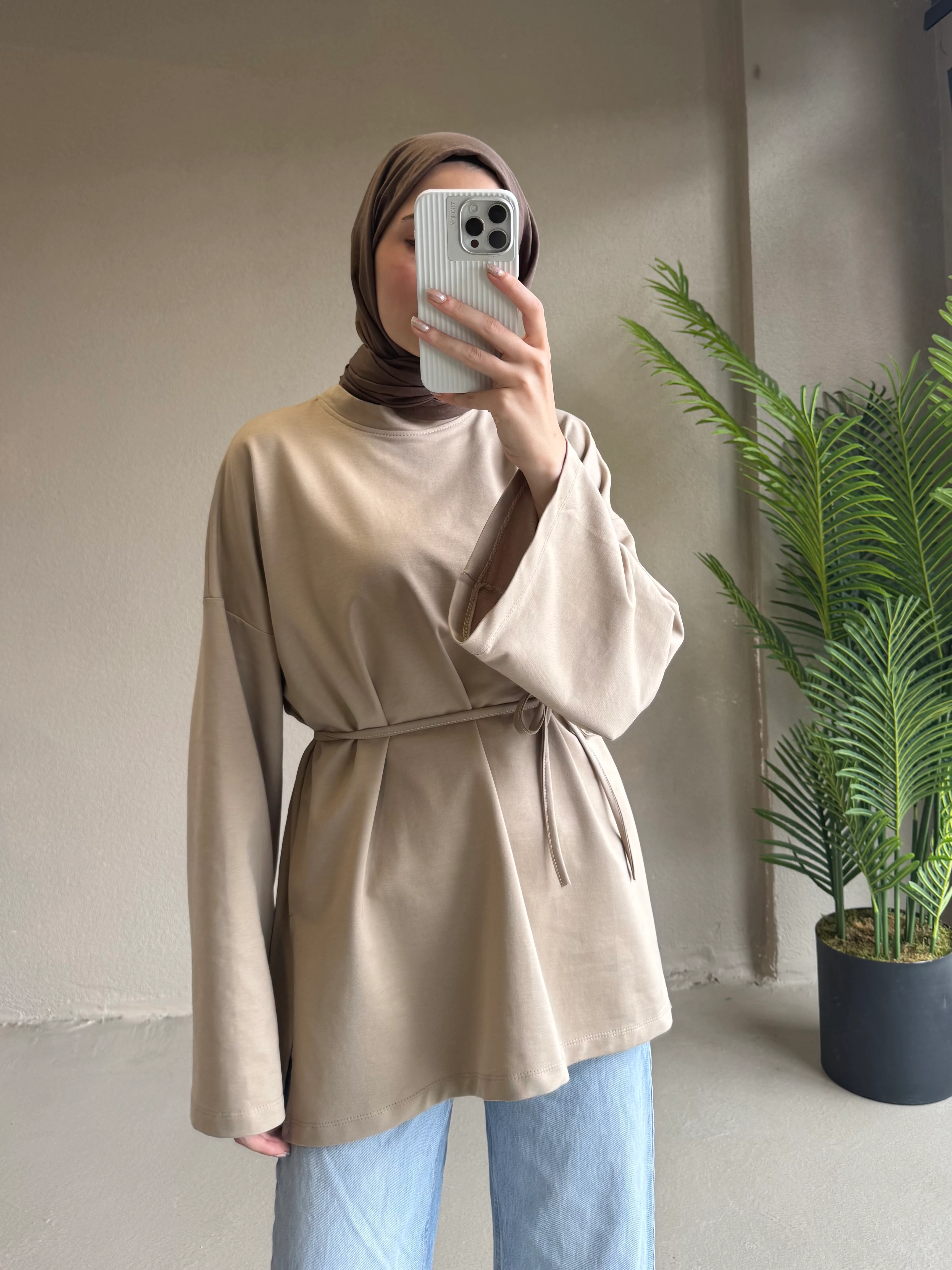 Yırtmaçlı sweat - bej