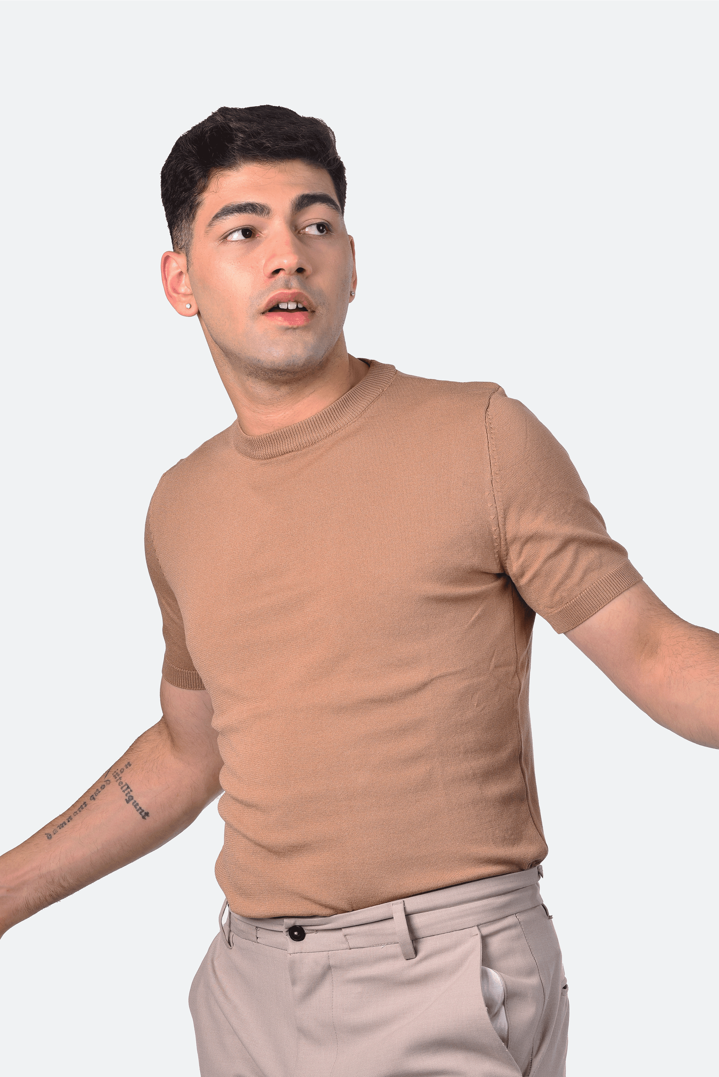 KNITTED T-SHIRTS - BROWN