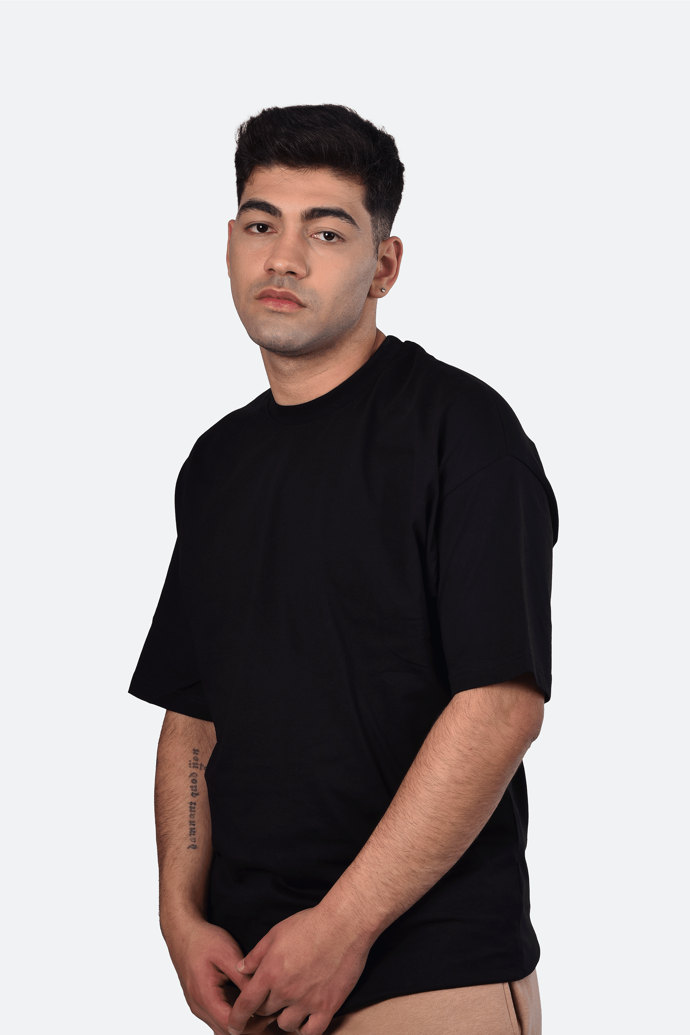 COTTON BASIC T-SHIRT - BLACK