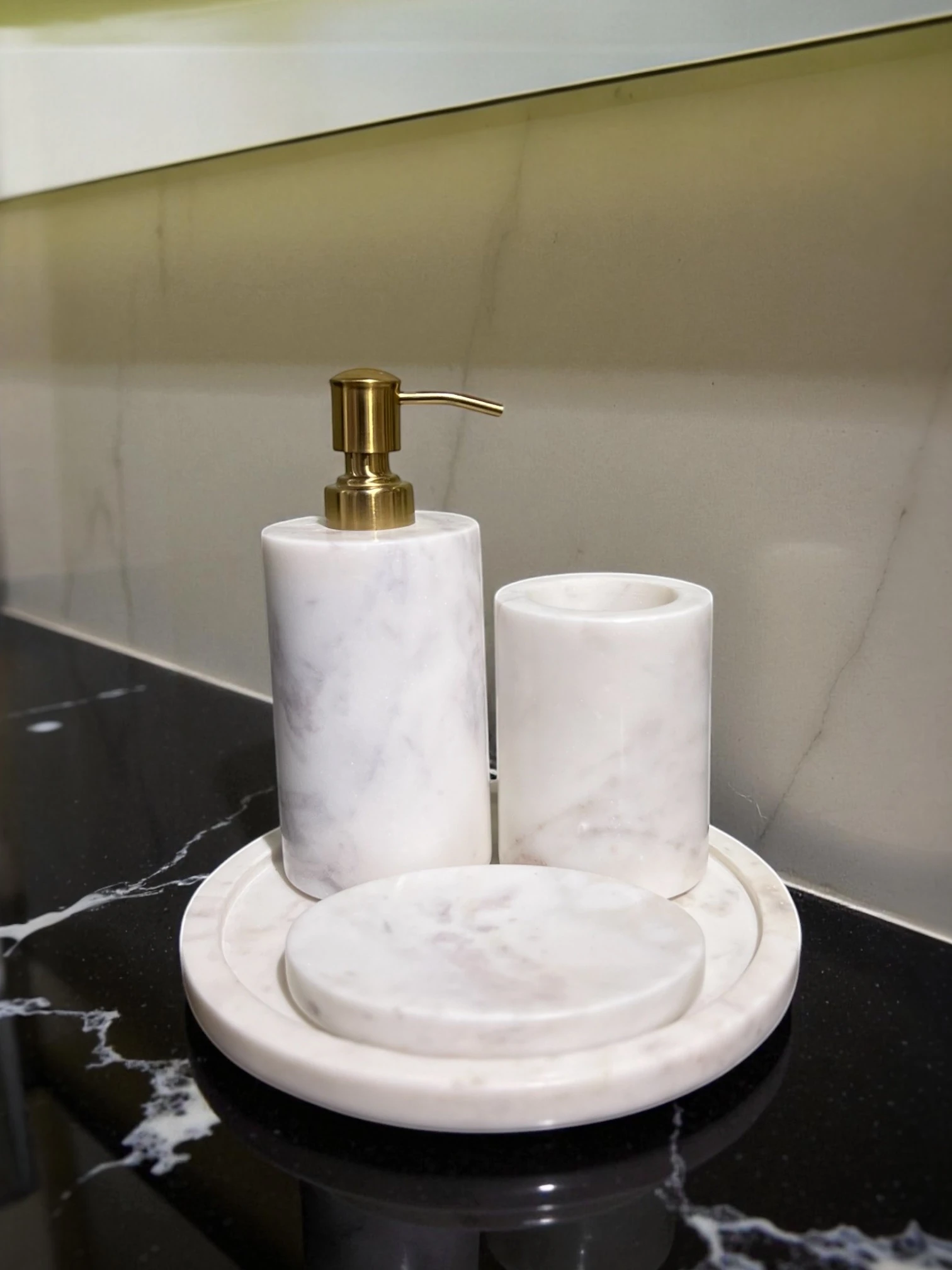 Mermer Banyo Seti - Beyaz