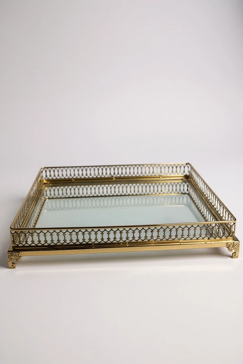 Saray Motifli Dekoratif Dörtgen Tepsi - Gold