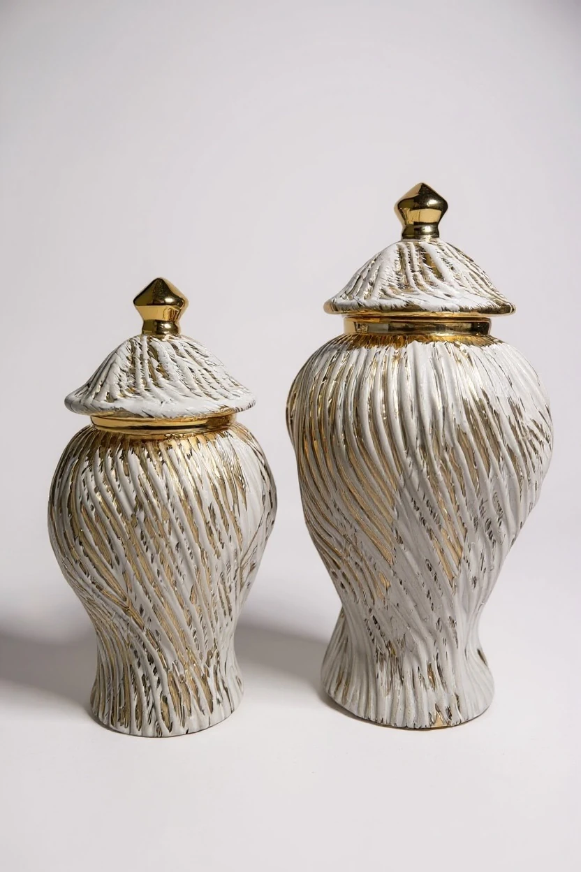 Gold Spiral Desenli Dekoratif Şah Küp