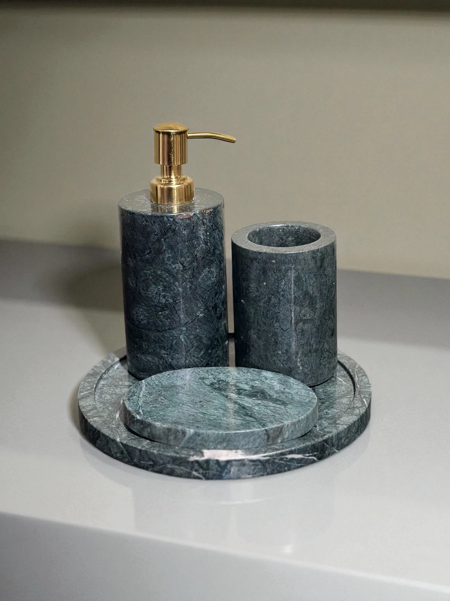 Mermer Banyo Seti - Yeşil