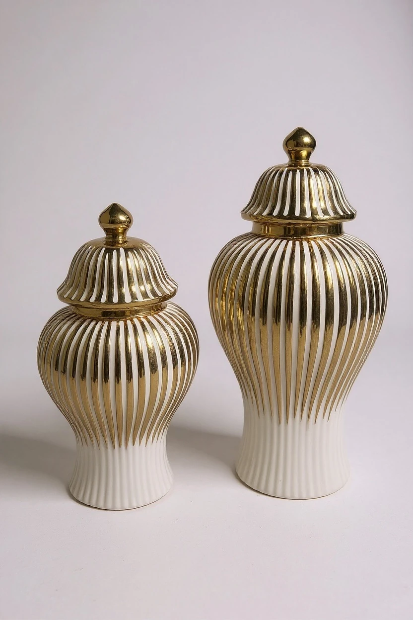 Gold Dikey Şeritli Lüks Seramik Küp